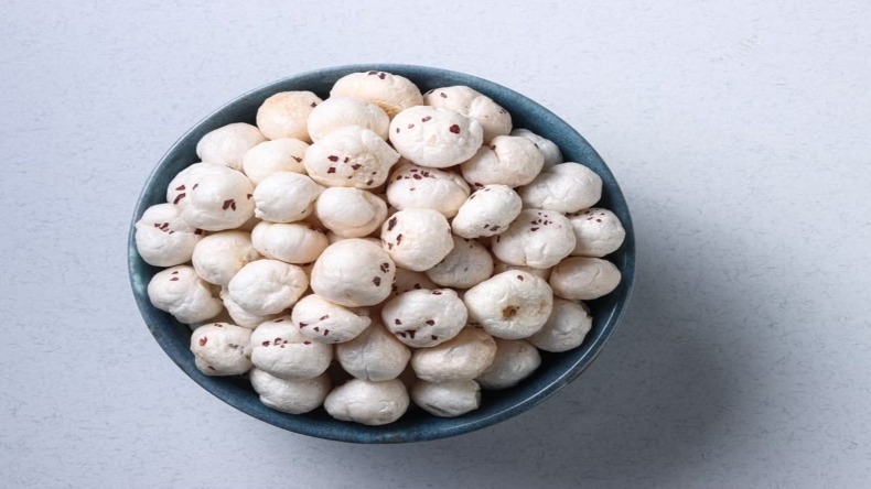 मखानों की सेल्फ लाइफ बढ़ाने के लिए करें ये काम, लंबे समय तक रहेंगे क्रंची